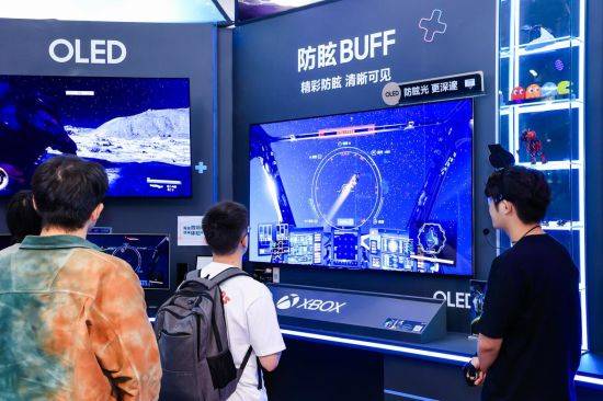 三星电视参展2024核聚变游戏节北京站 打造“头号玩家的AI BUFF基地”九游娱乐(图3)